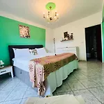 Mira Pula