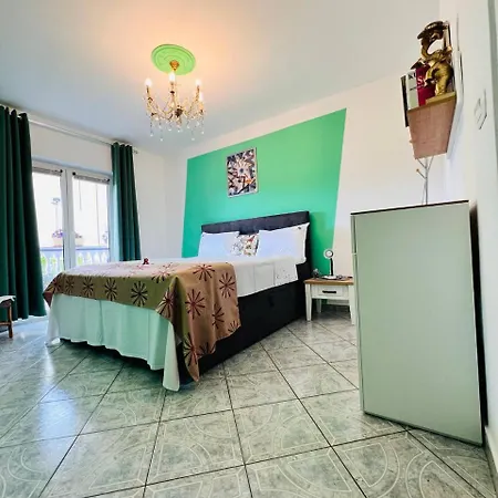Mira Apartment